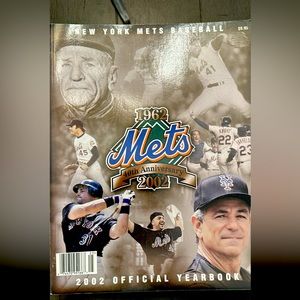 2002 NEW YORK METS YEARBOOK. 40th Anniversary